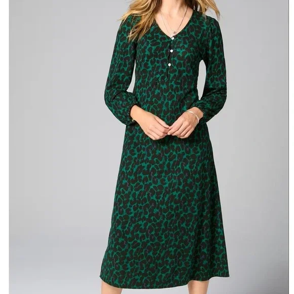 j jill green dress Green Leopard Print High Neck Dress – Ro&Zo